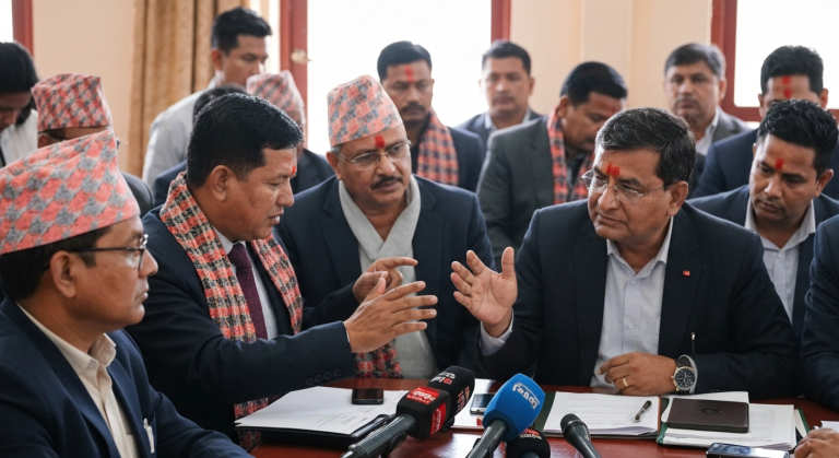 कोशी प्रदेश सरकार, ओली कांग्रेस भेट, सरकार फेरबदल